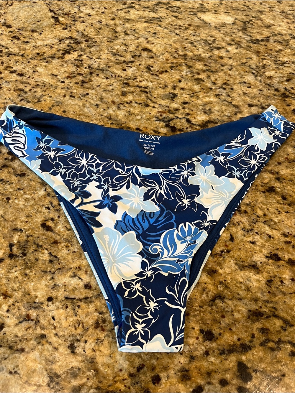 ROXY bikini bottoms, blue and white. Brand new with tags. Women’s XL